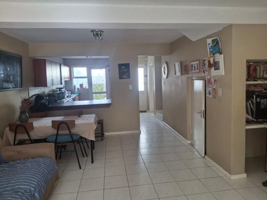 2 Bedroom Property for Sale in Woodbridge Island Western Cape